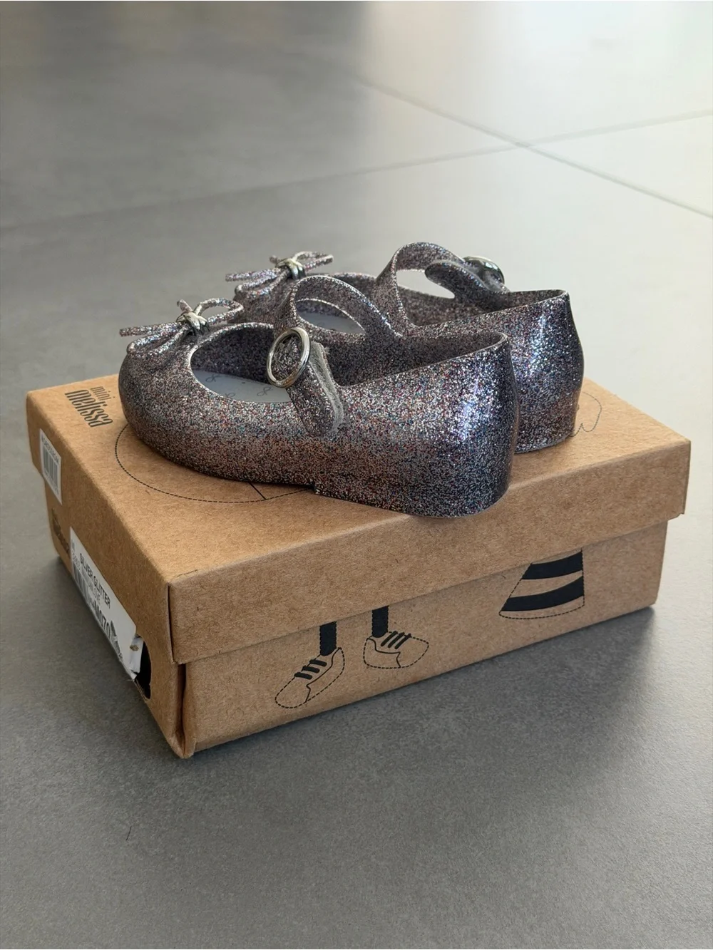 Mini Melissa Silver Glitter Mary Jane with Bow Accent 7